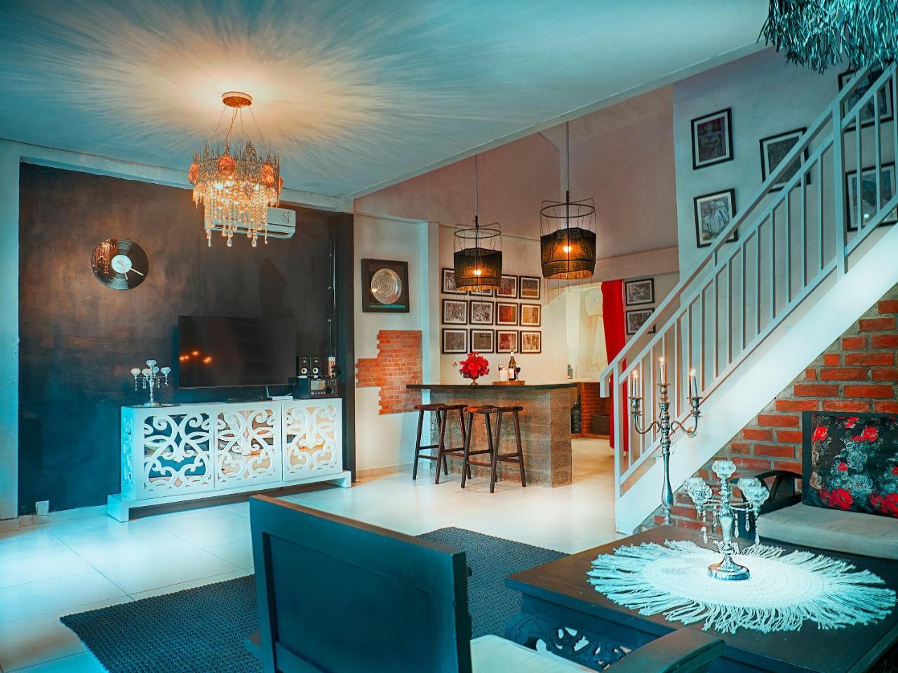 La Favela Club Villa In Seminyak Екстериор снимка